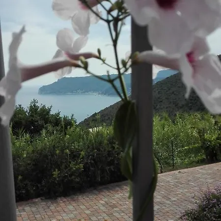 Hotell Oroverde Bergeggi