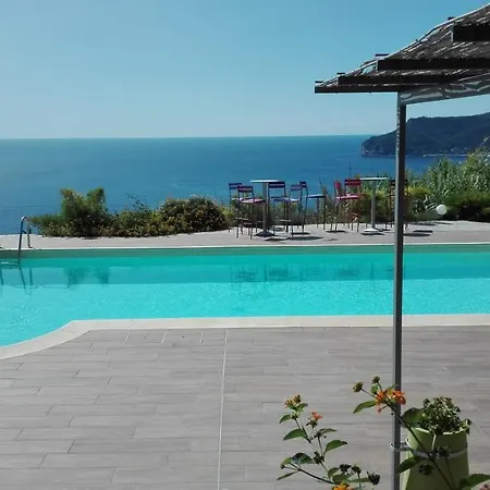 Oroverde 3*