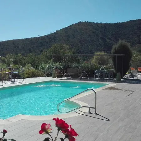 Oroverde 3*